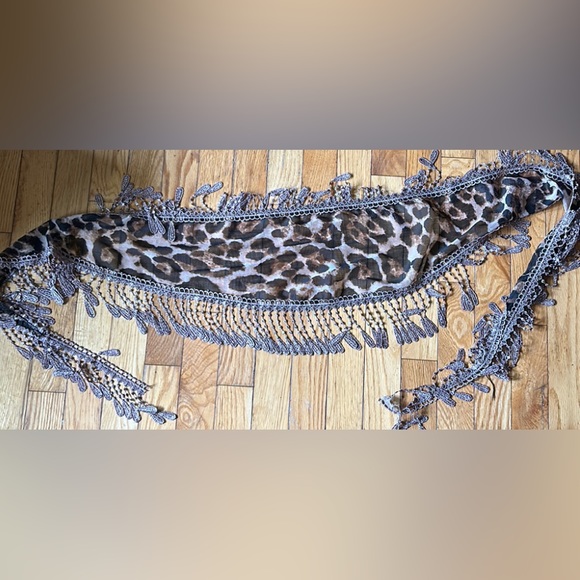 Beautiful ANIMAL Print Tassel Belt/Neck Scarf - Picture 3 of 8